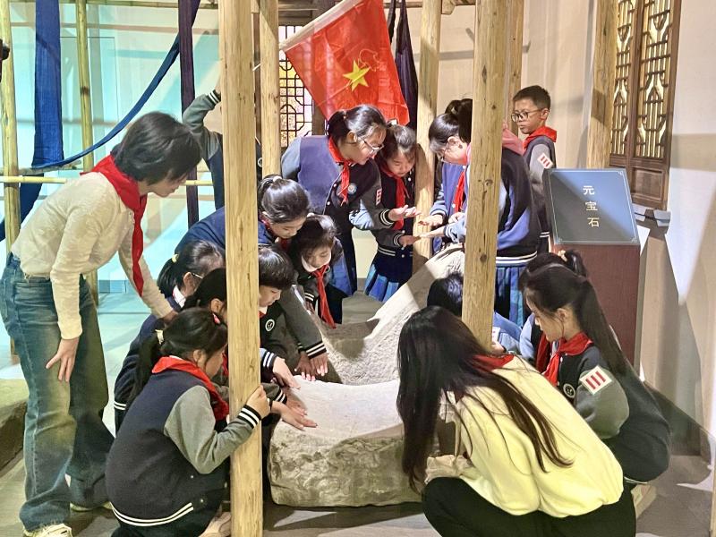 c84144e2392af6c3ea1320ab450e5172.jpg c84144e2392af6c3ea1320ab450e5172.jpg