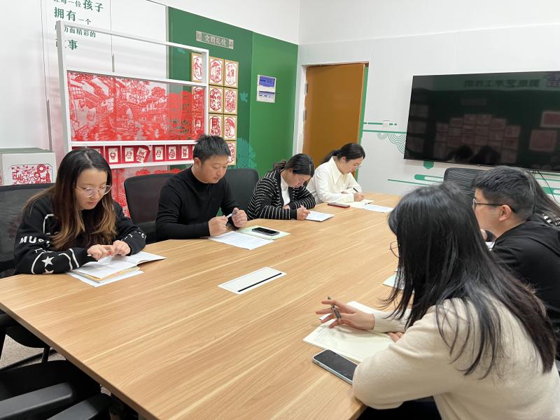 IMG_0010.JPG IMG_0010.JPG