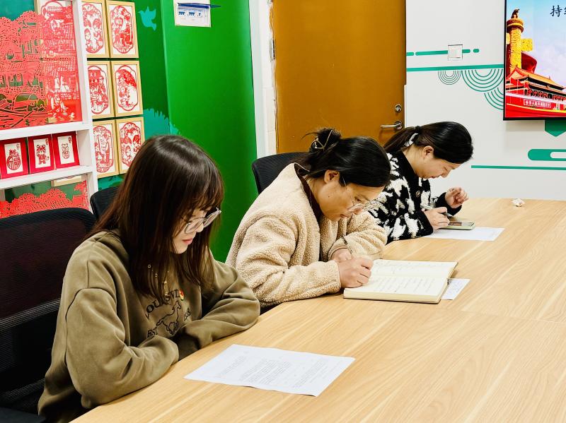 11月主题党日照片2.JPG 11月主题党日照片2.JPG