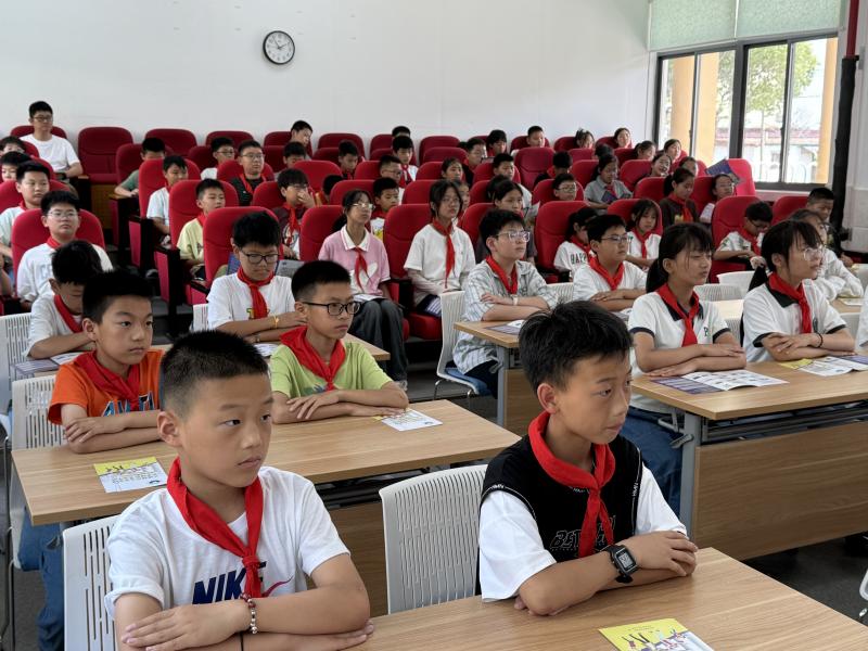 6c9b1757-b7ef-469b-8cfa-85ebe199dc44.jpg