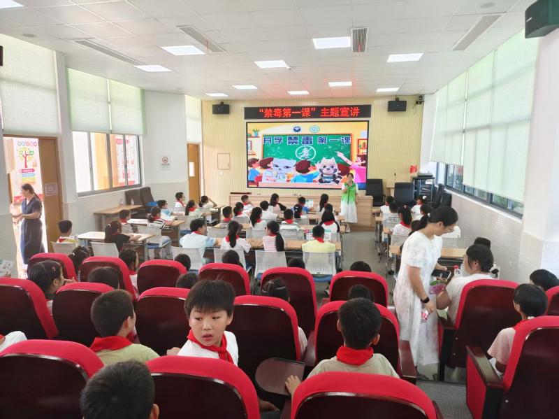 微信图片_20250916095409_32_1306.jpg 微信图片_20250916095409_32_1306.jpg