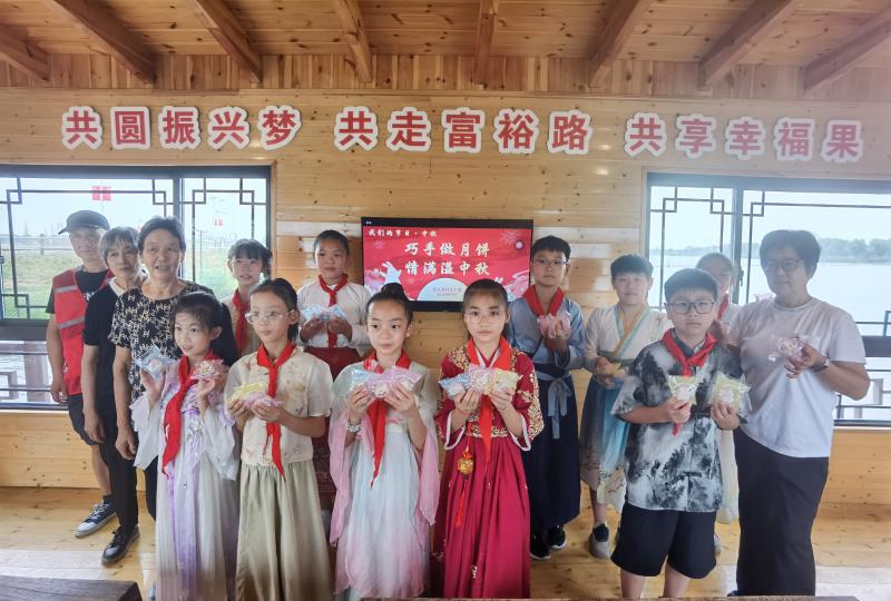 9f514d881d52eaa9eea289164d178283.JPG 9f514d881d52eaa9eea289164d178283.JPG